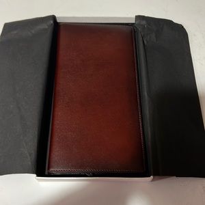 IWC wallet